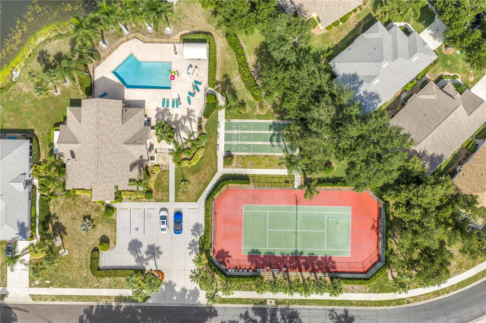 ISLES OF CHESTNUT CREEK - Residential
