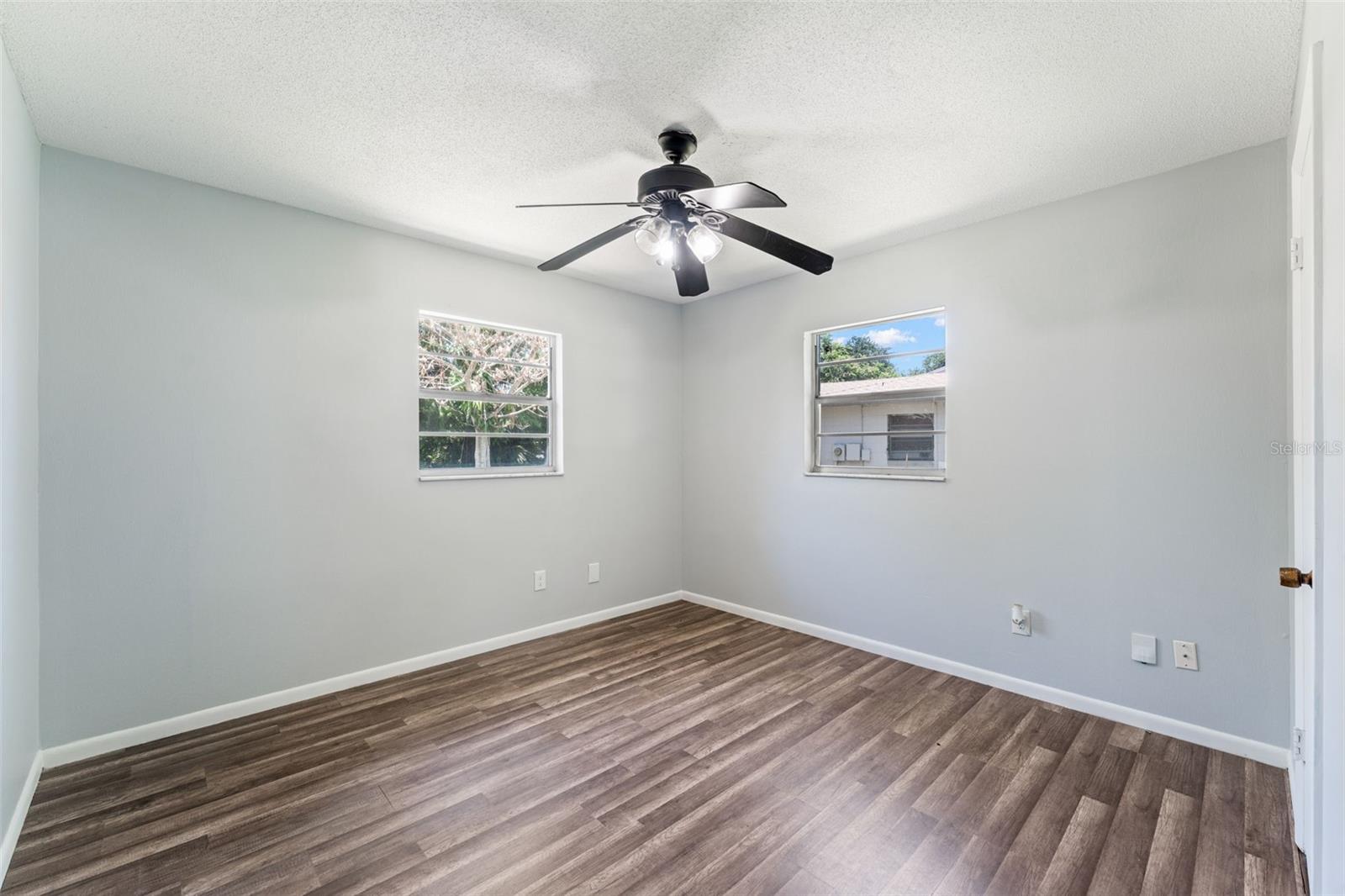 DOVER ESTATES FIRST ADD - Residential
