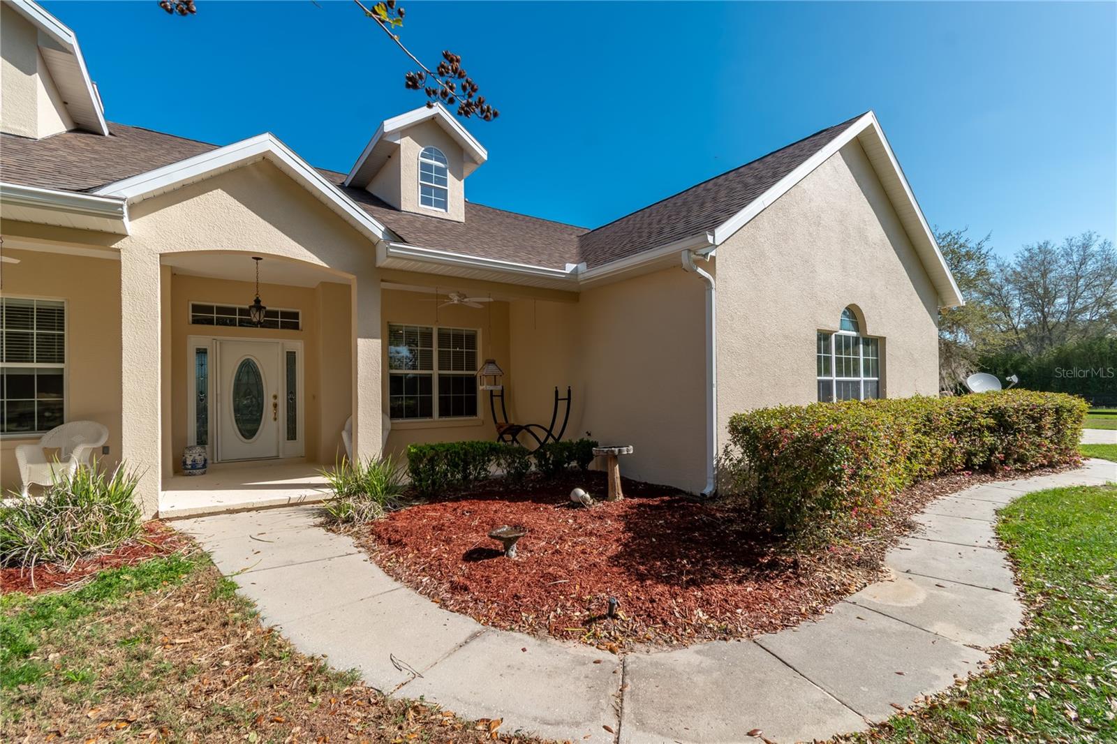 GOLDEN FARMS - Residential