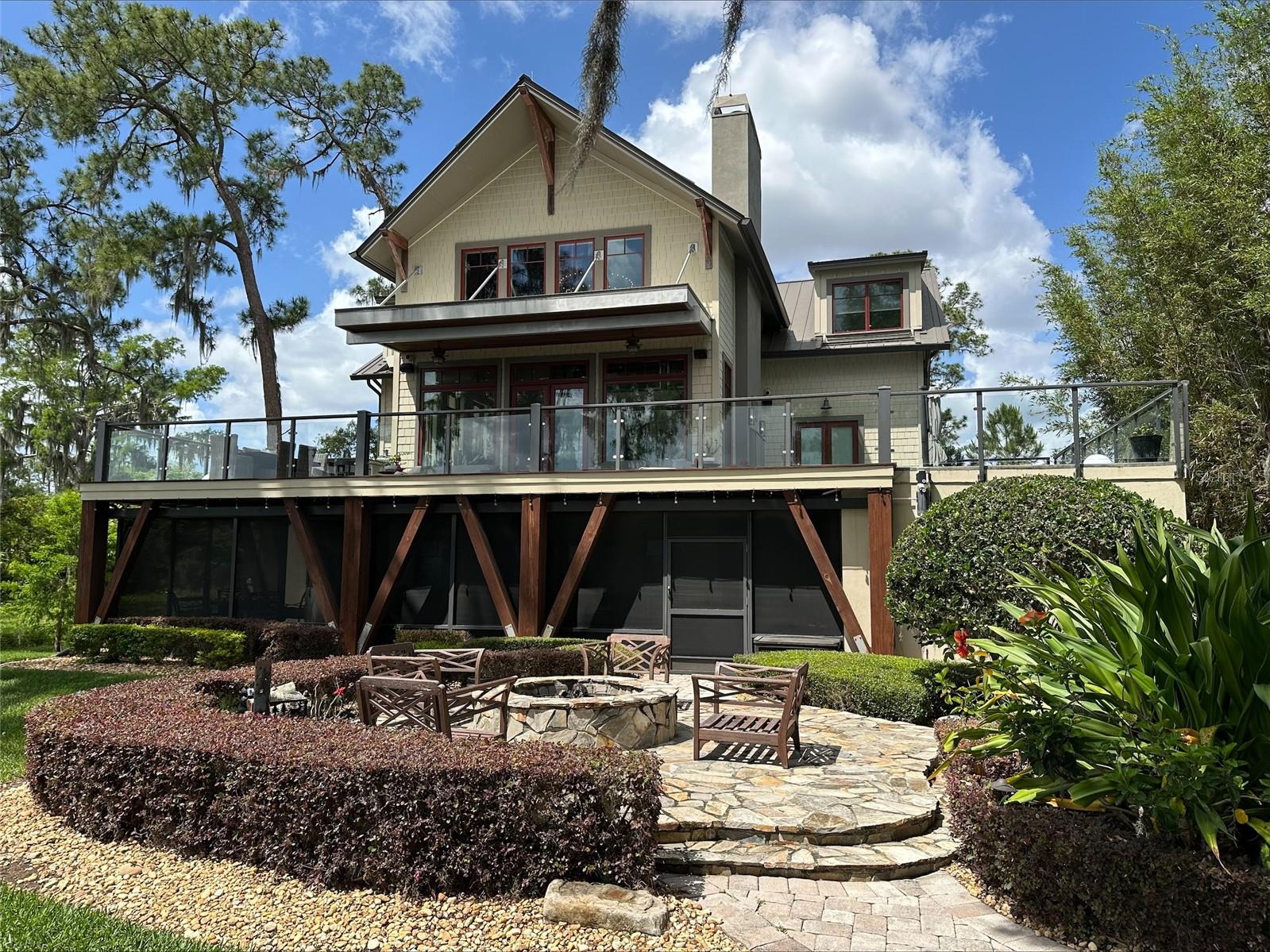 CYPRESS SHORES - Residential