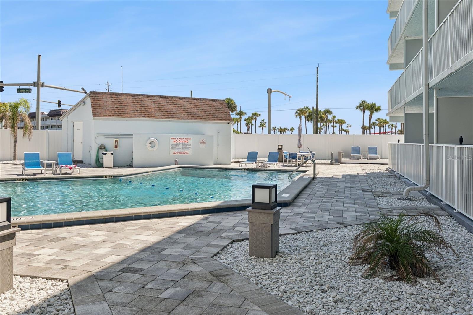 MARINERS COVE CONDO - Residential