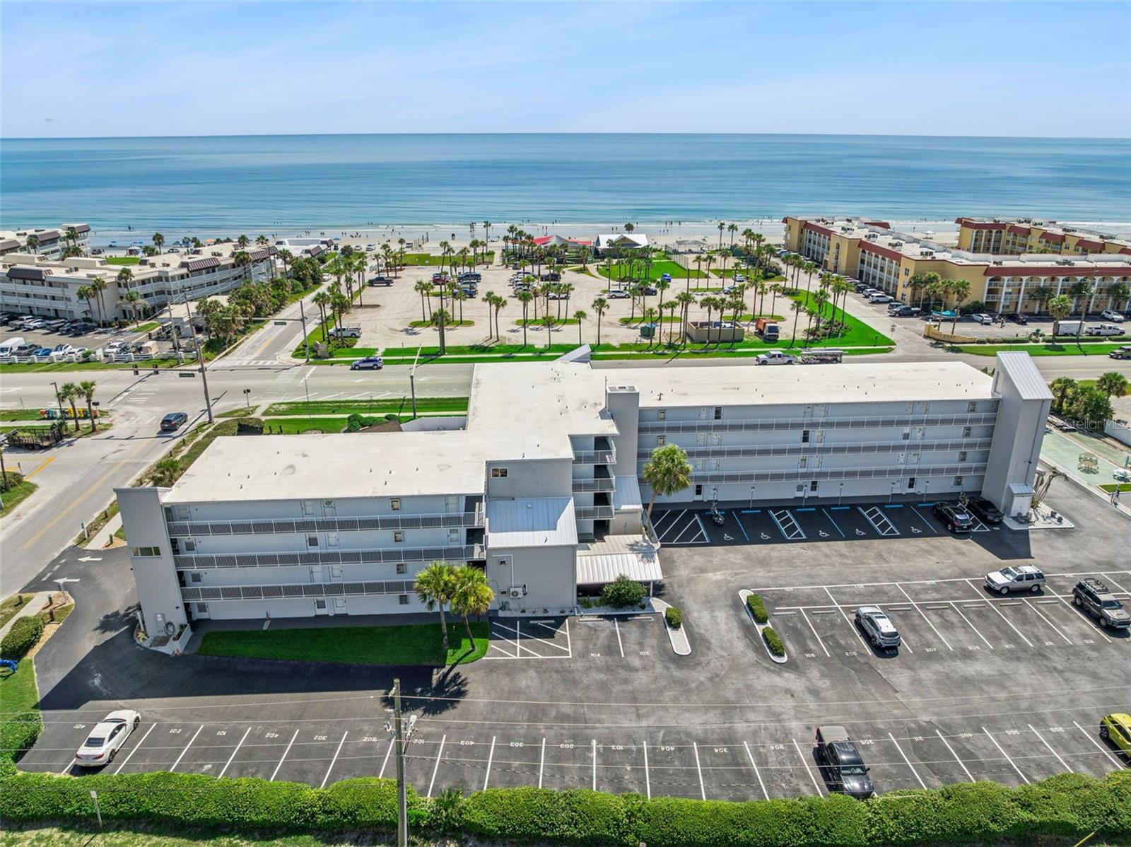 MARINERS COVE CONDO - Residential