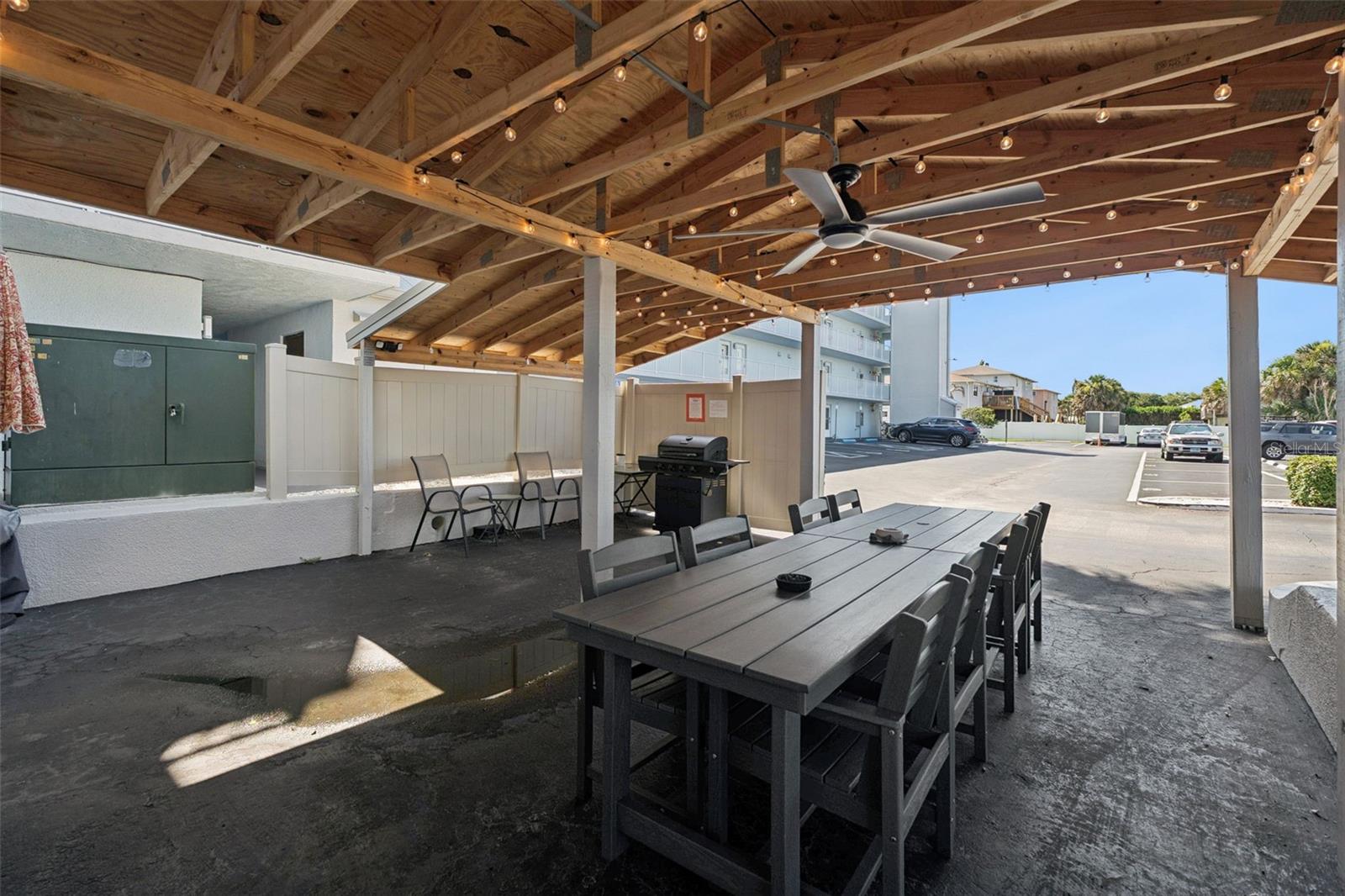 MARINERS COVE CONDO - Residential