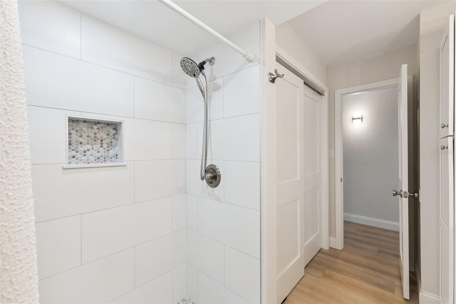 MARINERS COVE CONDO - Residential