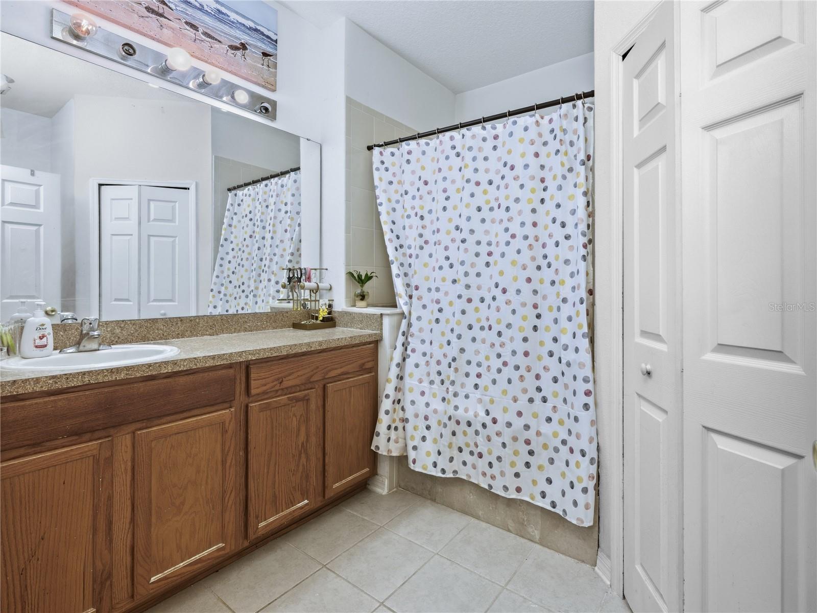 AVALON PARK VILLAGE 6 - Residential