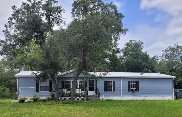 FRST LAKES PARK - Residential