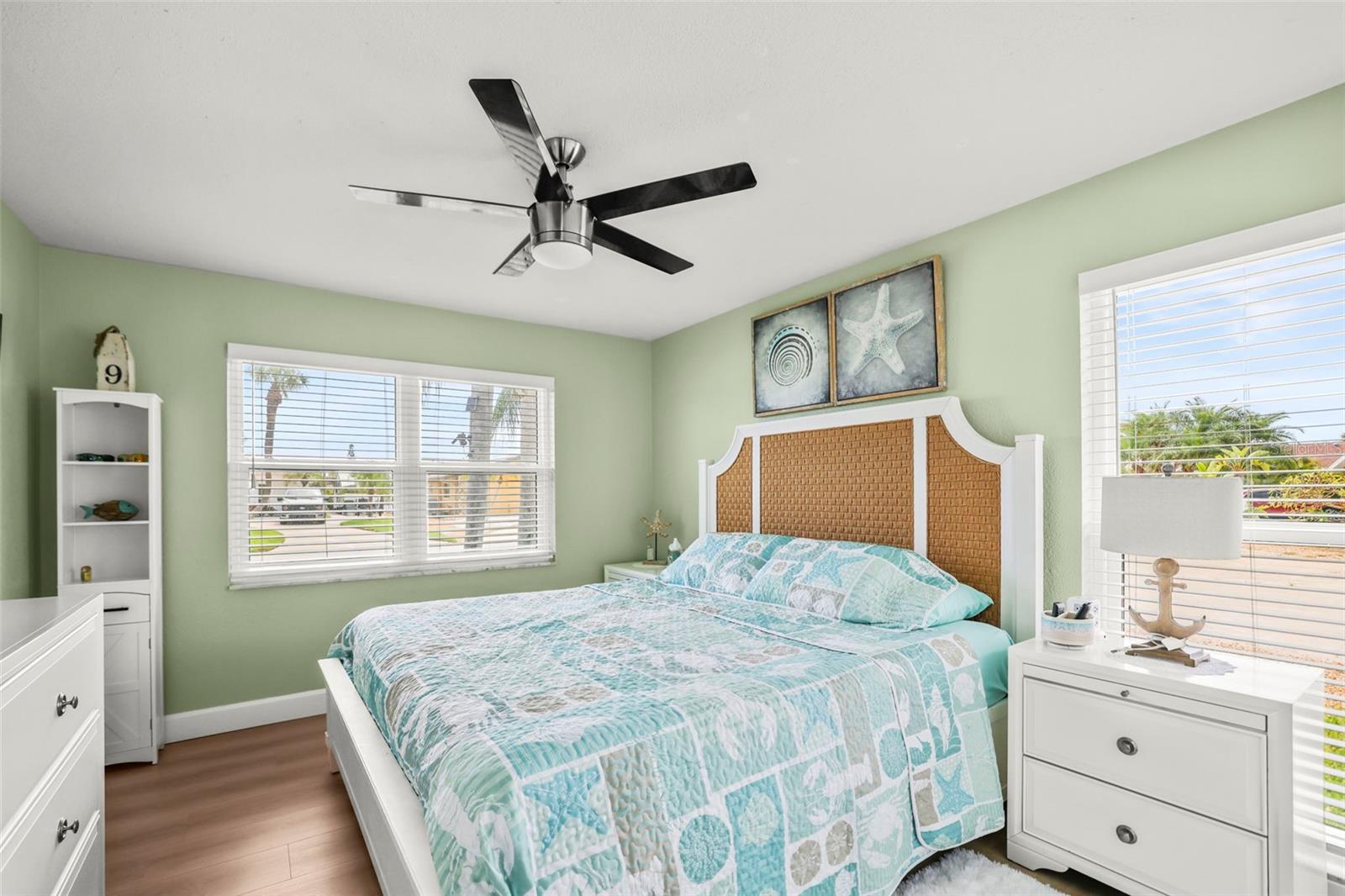 THREE PALMS POINT - Residential