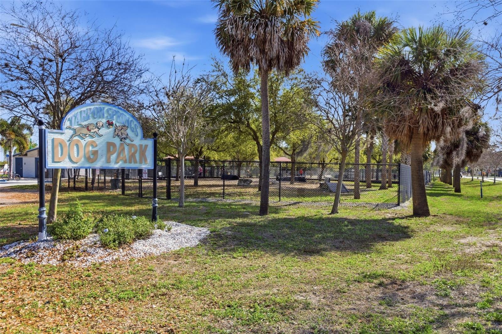 ROLLING OAKS - Residential
