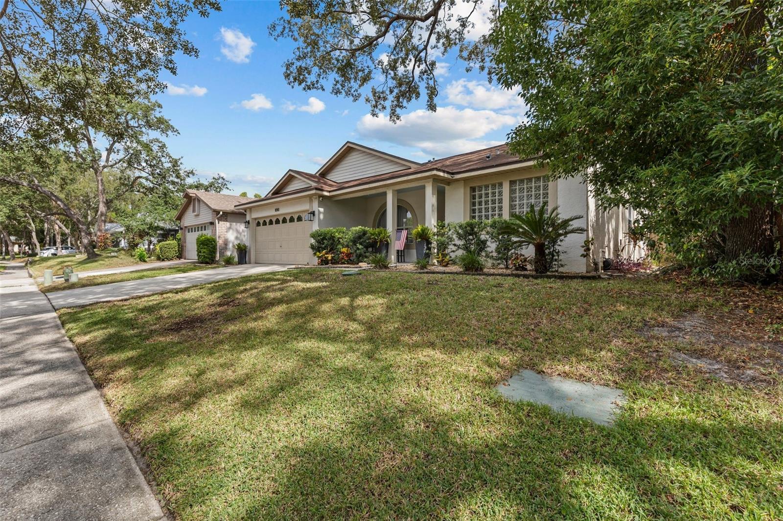 ROLLING OAKS - Residential