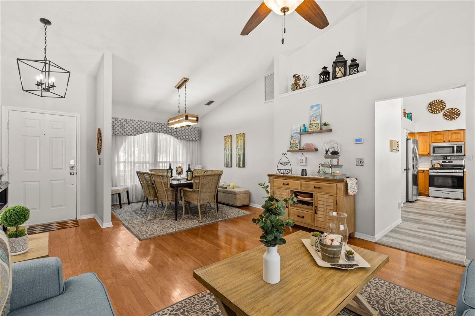 ROLLING OAKS - Residential