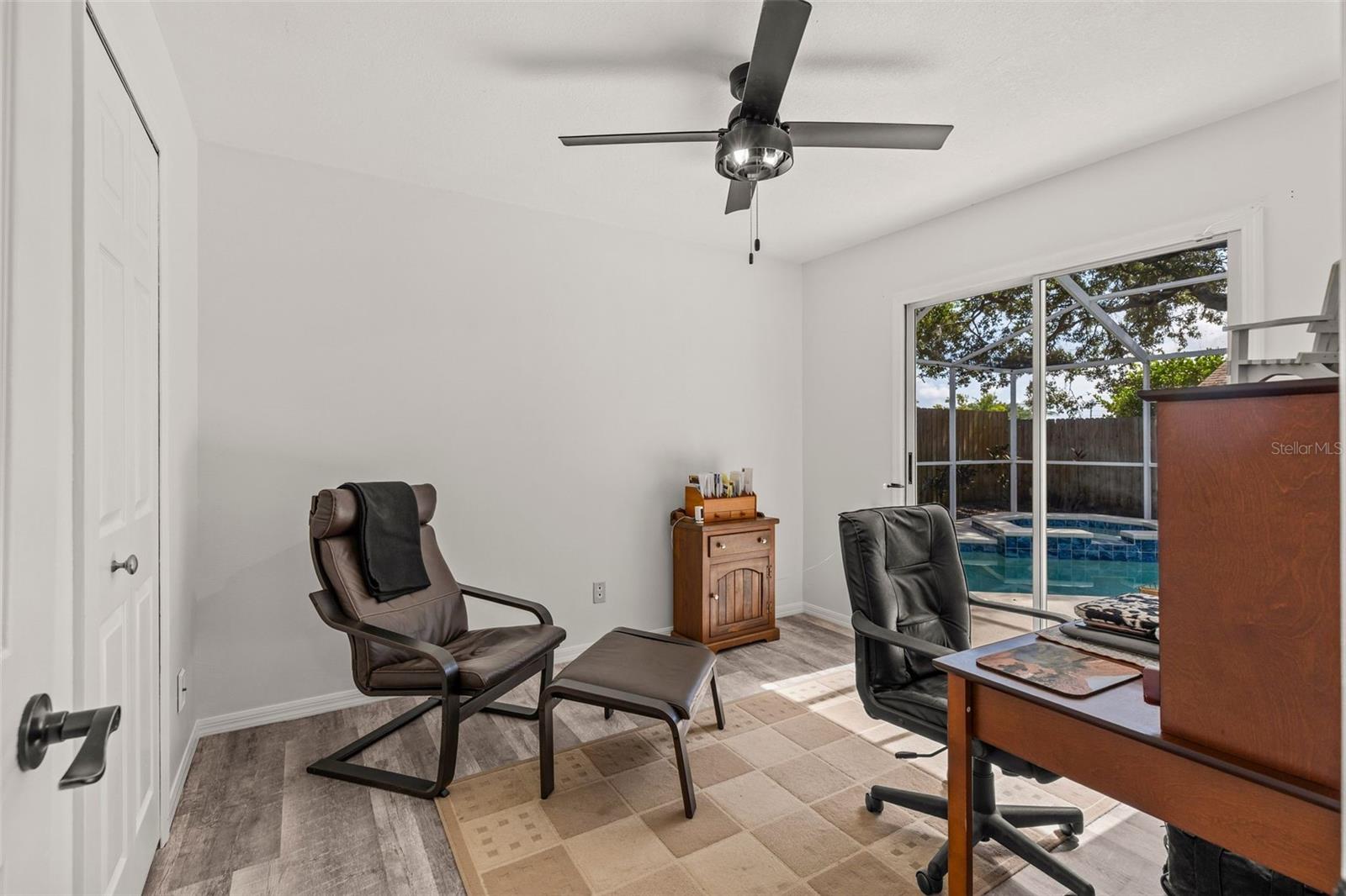 ROLLING OAKS - Residential