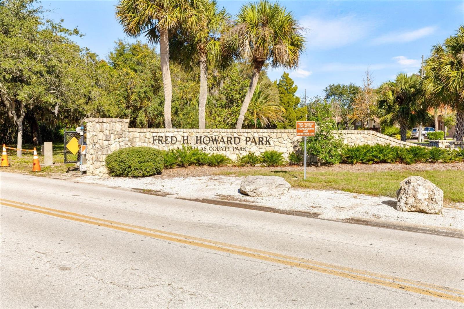 ROLLING OAKS - Residential
