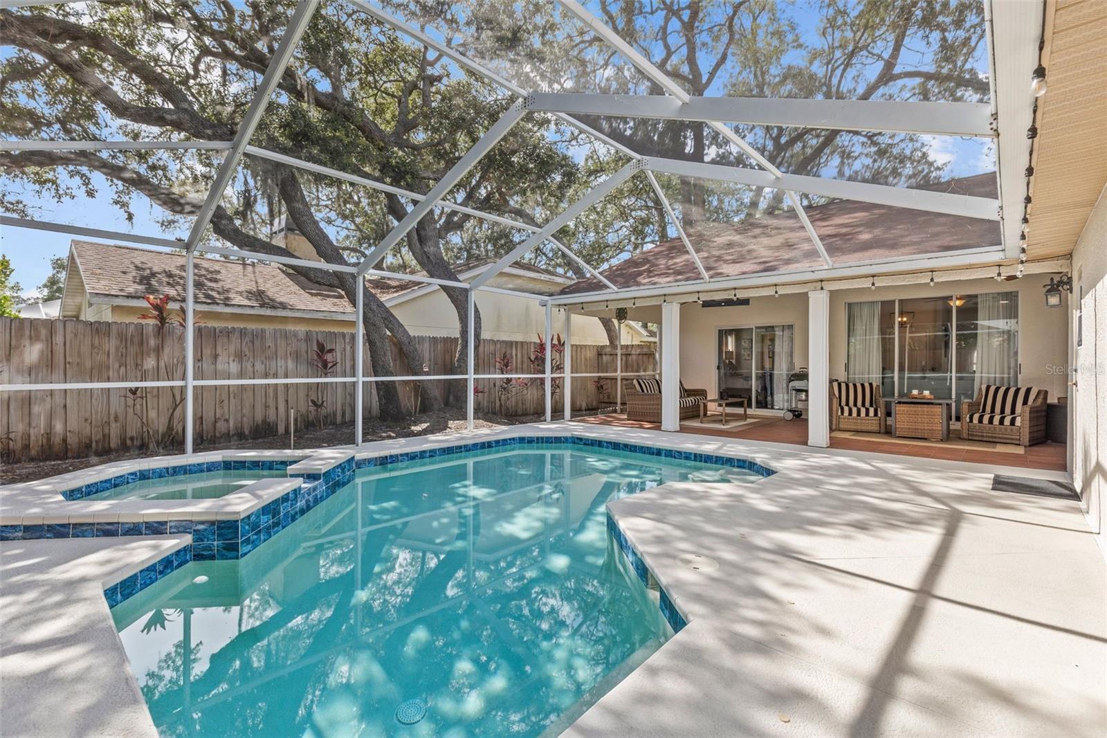 ROLLING OAKS - Residential