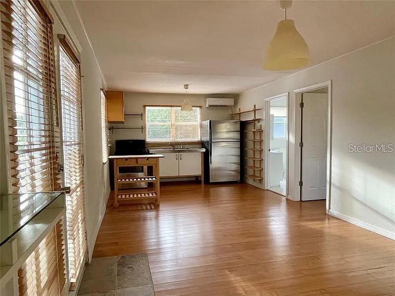 MAGNOLIA PARK - Residential Income