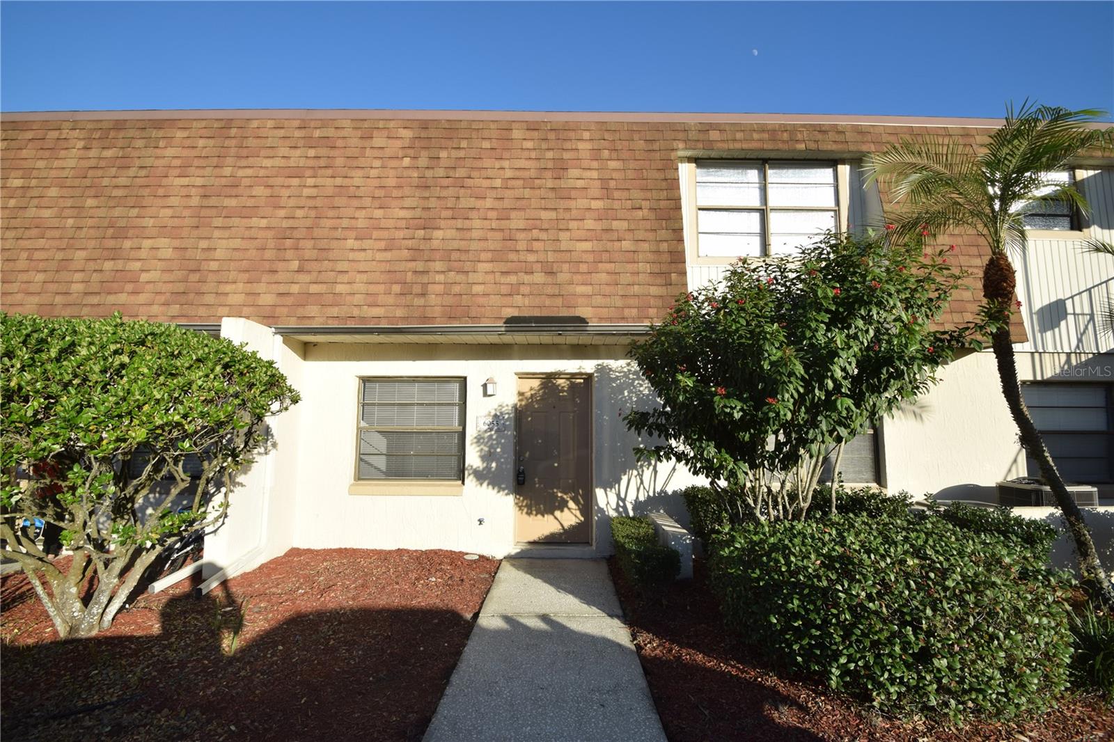 Two bedroom, 1-bath ground-floor condo is located in the highly desirable Imperial Lakes at Fairwoods community—conveniently situated near Shepherd Road and South Florida Avenue. Step inside to find low-maintenance ceramic tile flooring throughout the main living area. Both carpeted bedrooms feature spacious walk-in closets, and the screened-in back porch offers a perfect spot to relax or entertain. A washer and dryer are included for everyday convenience. Residents enjoy access to a sparkling community pool, and the monthly HOA fee covers exterior maintenance, pest control, and trash service—making this an easy, low-maintenance lifestyle. Cash and conventional financing are accepted. Please note: the community is not approved for FHA financing.