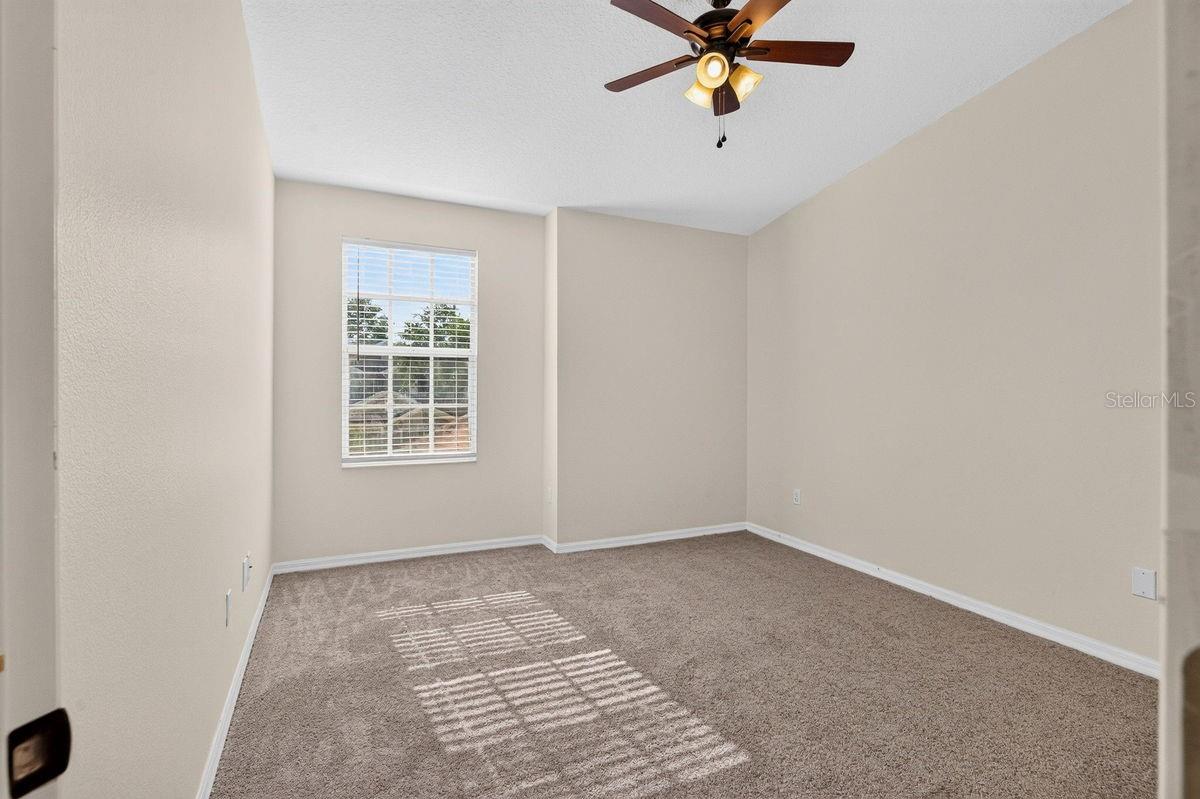TOWNHOMES AT NORTH LAKE - Residential