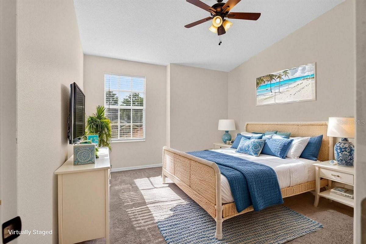 TOWNHOMES AT NORTH LAKE - Residential