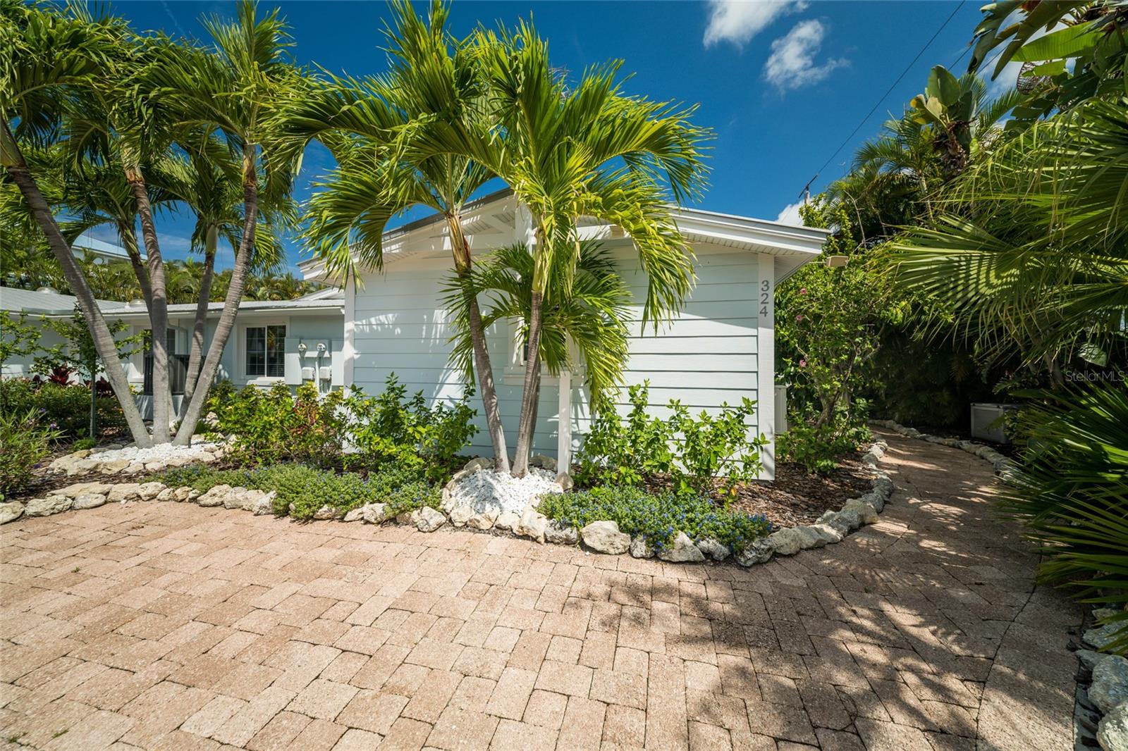PLUM TREE COTTAGES - Residential
