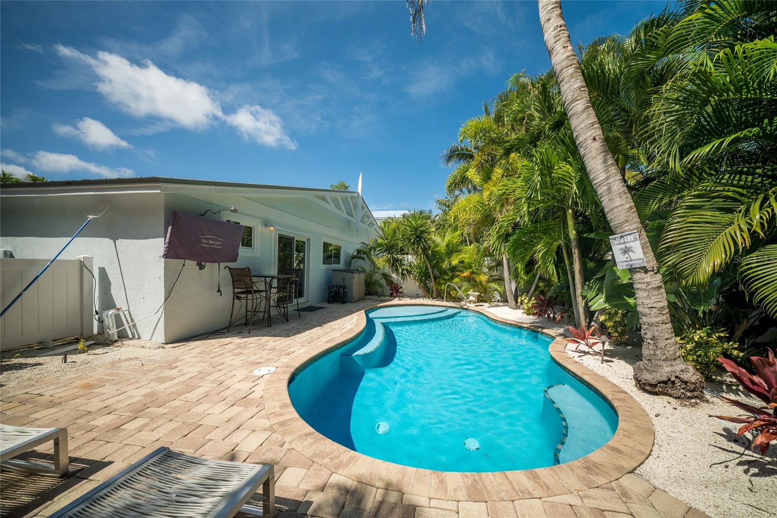 PLUM TREE COTTAGES - Residential