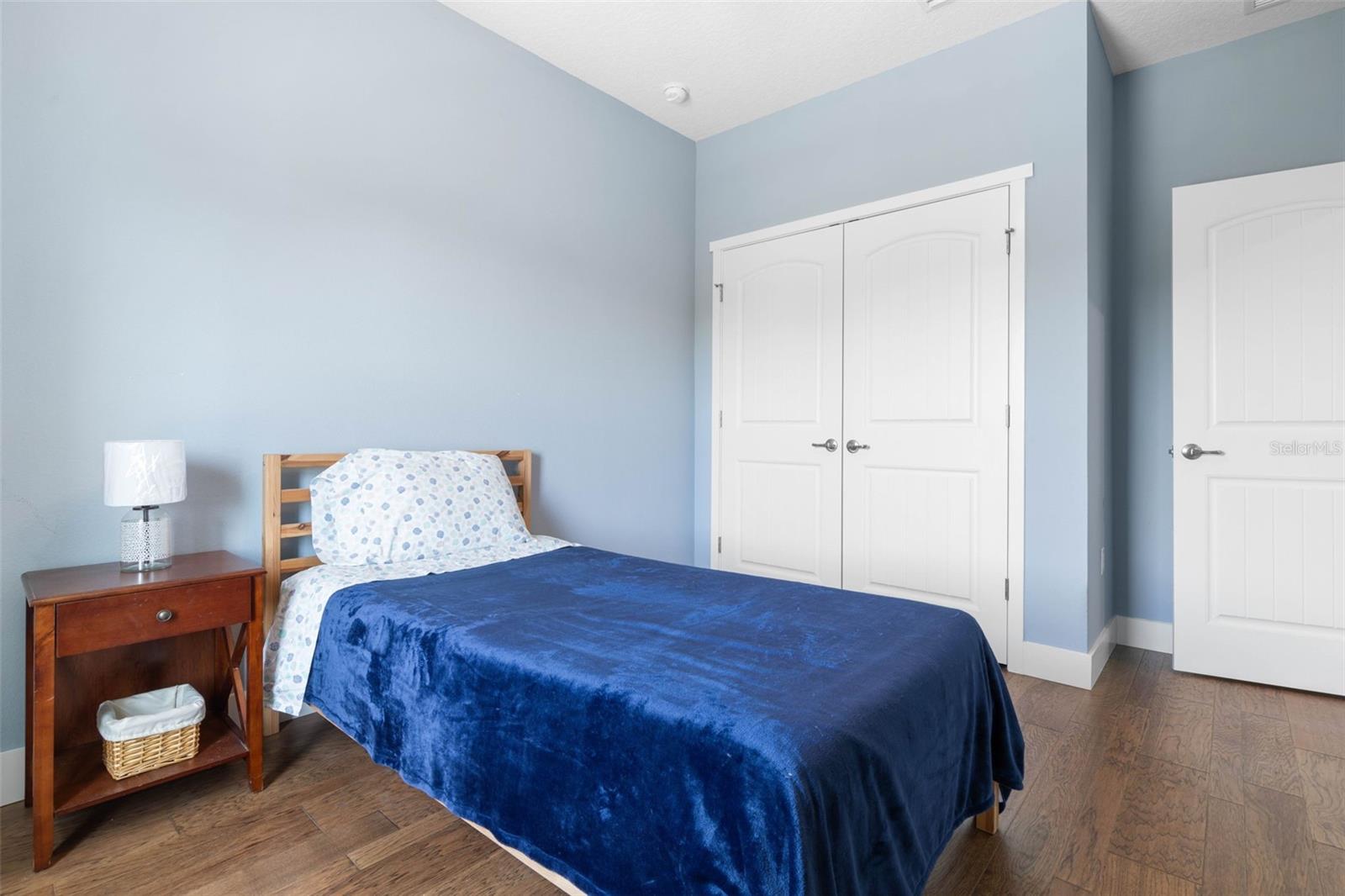 SEASIDE LNDGS - Residential
