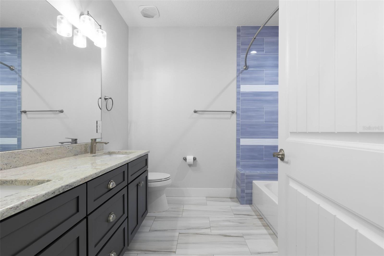 SEASIDE LNDGS - Residential