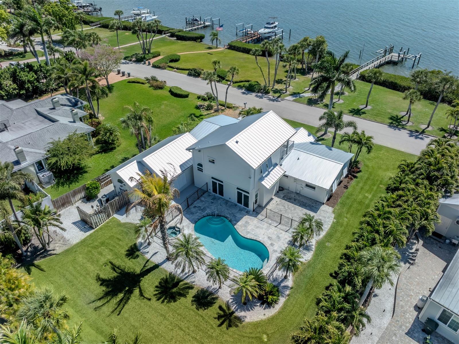 NOKOMIS - Residential