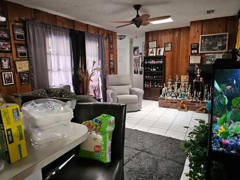 PALM BEACH LAKES NORTH 01 - Residential