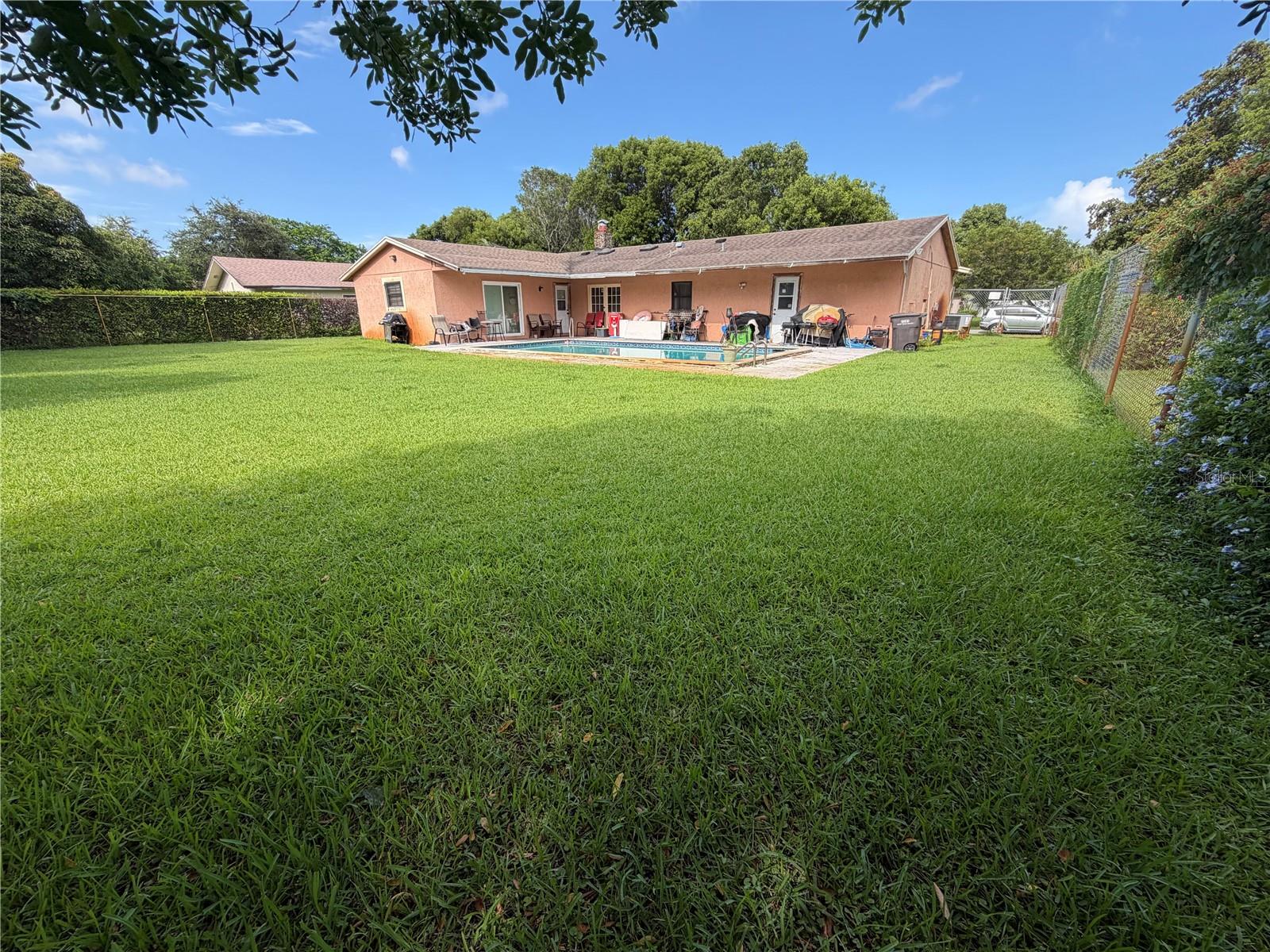 PALM BEACH LAKES NORTH 01 - Residential
