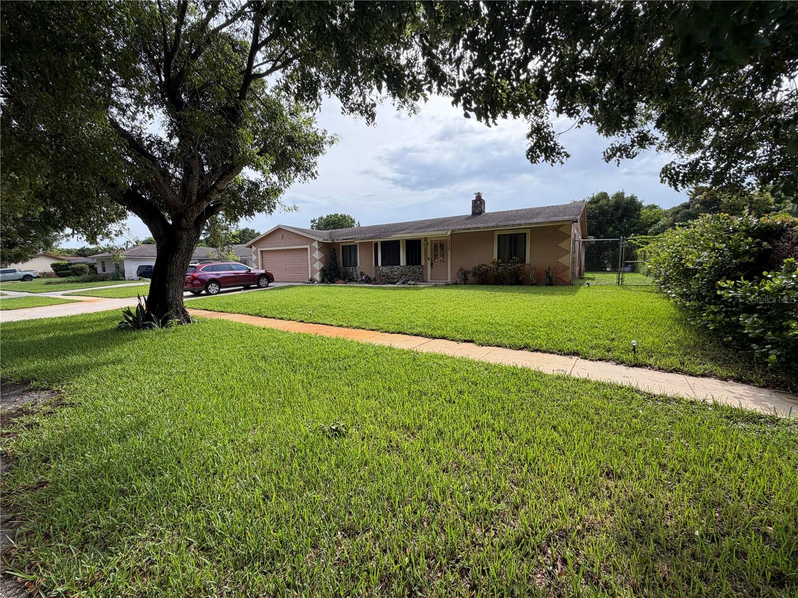 PALM BEACH LAKES NORTH 01 - Residential