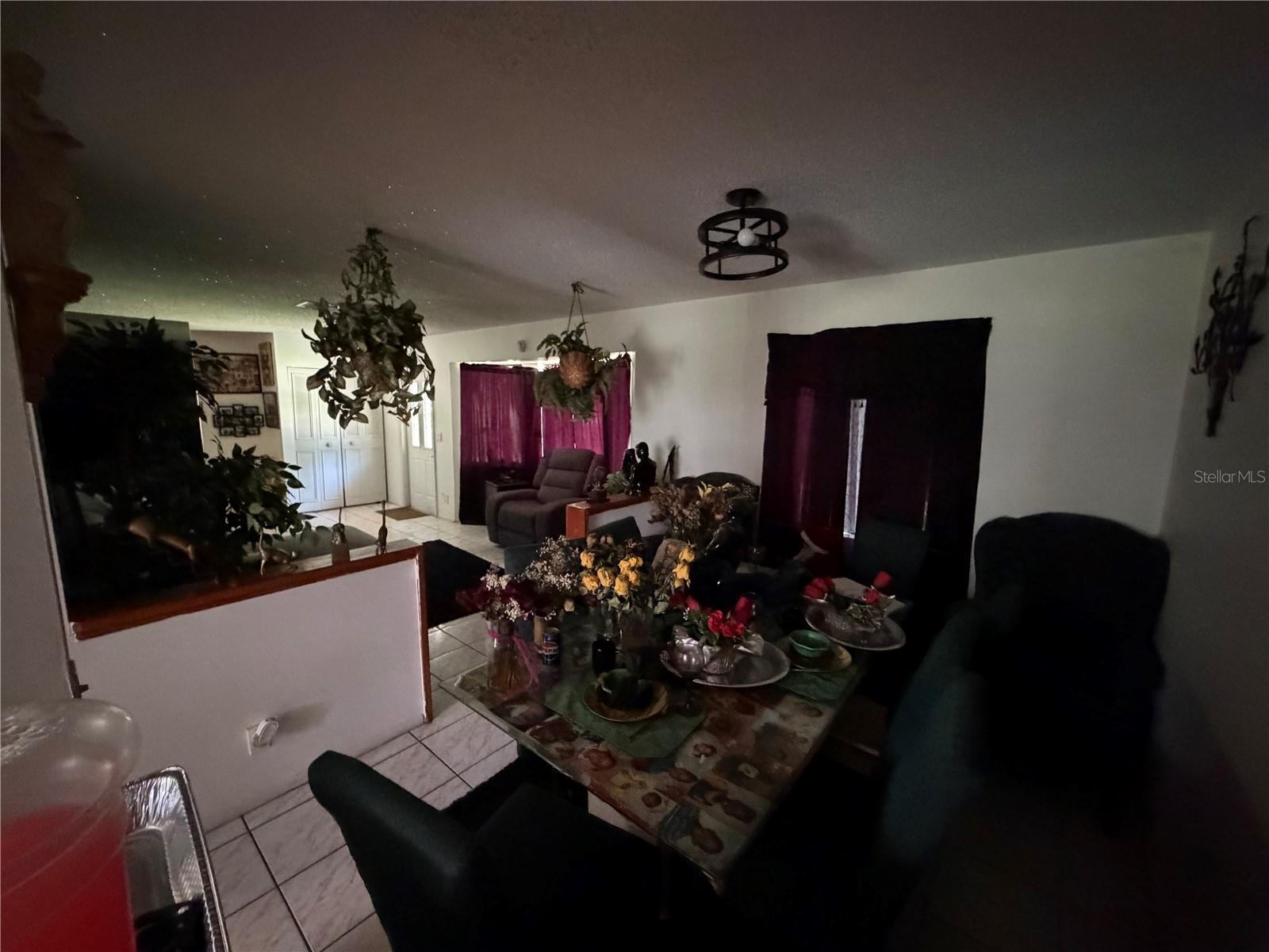 PALM BEACH LAKES NORTH 01 - Residential