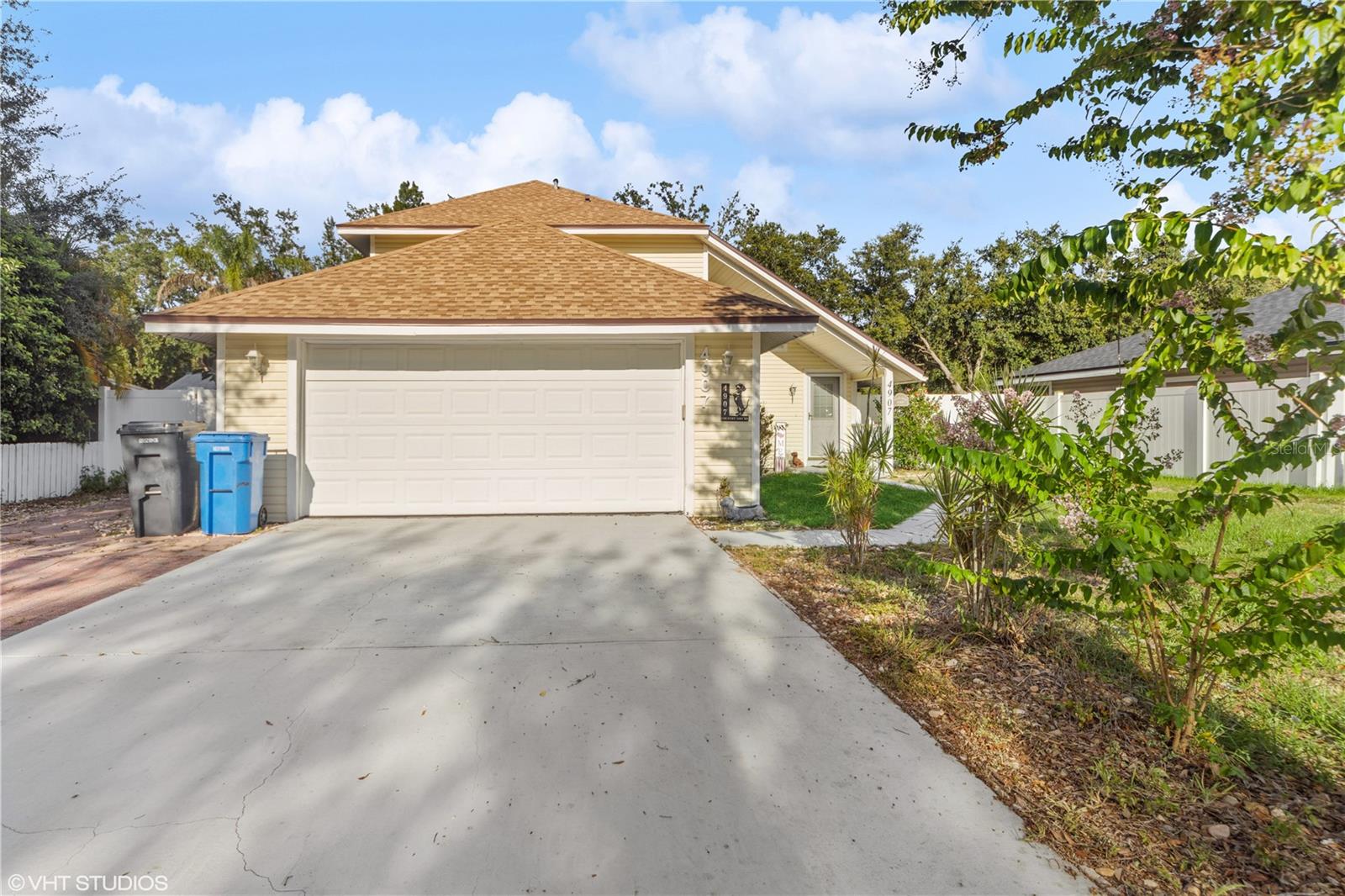 COUNTRY AIRE PH THREE - Residential