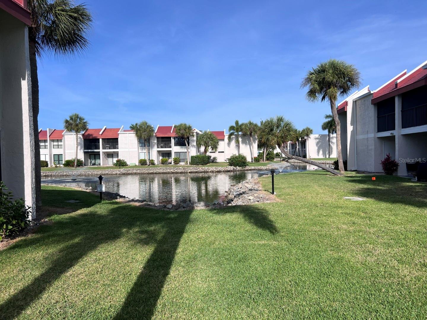 RUNAWAY BAY - Residential