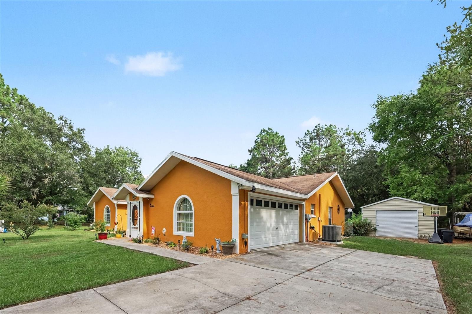 RAINBOW SPRINGS - Residential