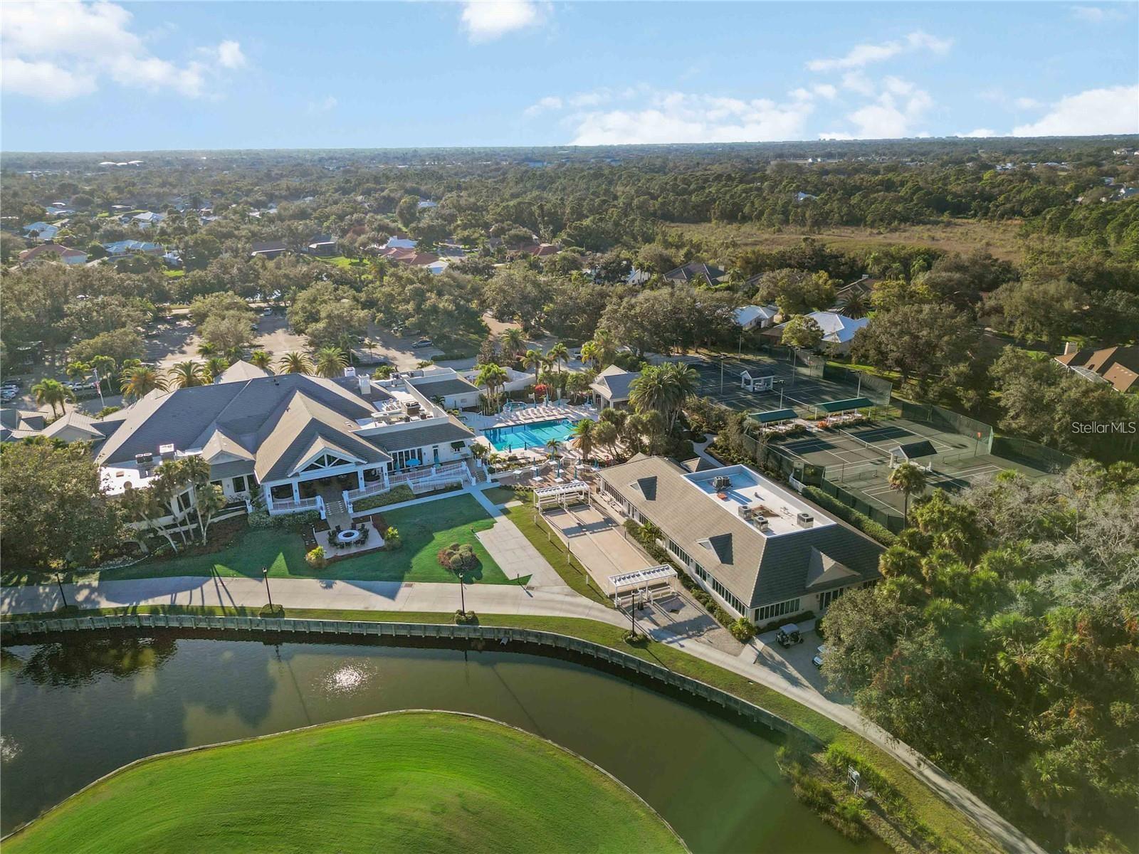 VENICE GOLF & COUNTRY CLUB UNI - Residential