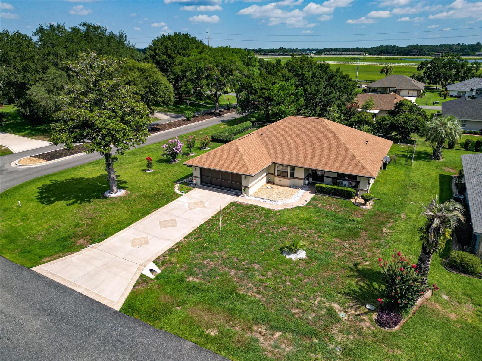 MAJESTIC OAKS - Residential