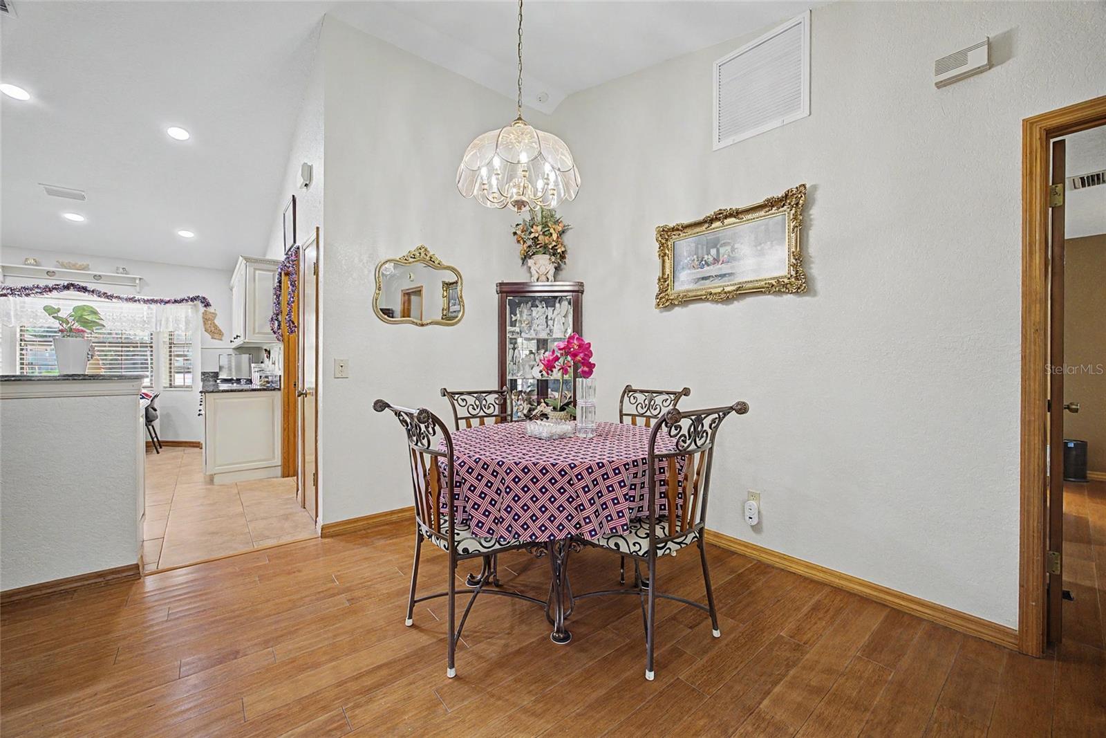 MAJESTIC OAKS - Residential