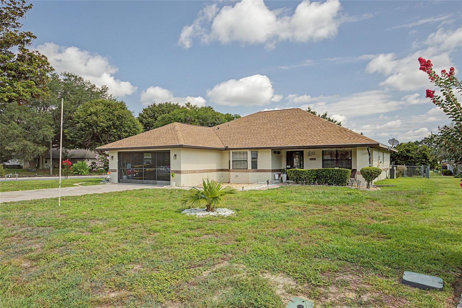 MAJESTIC OAKS - Residential