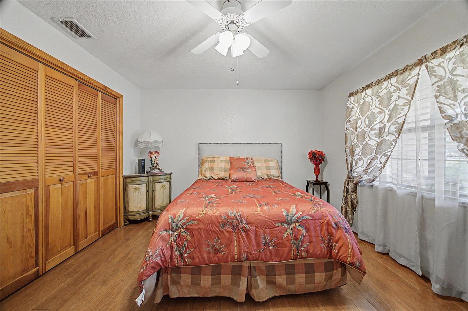 MAJESTIC OAKS - Residential