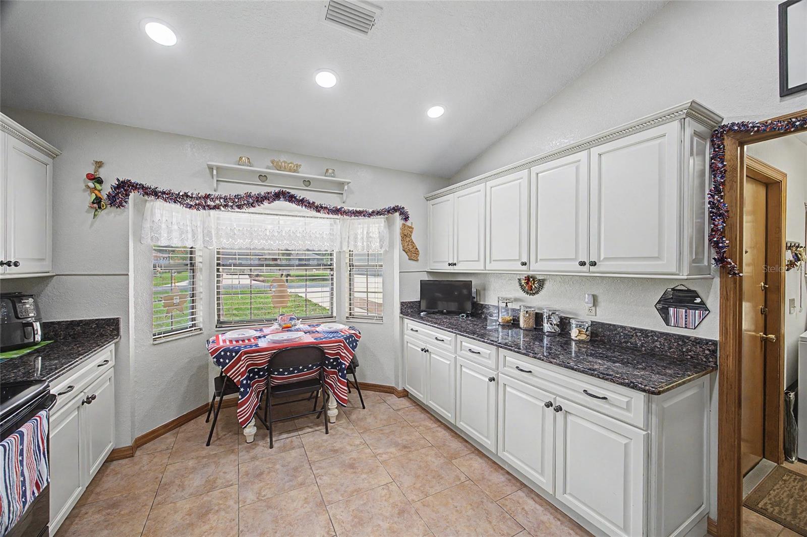 MAJESTIC OAKS - Residential