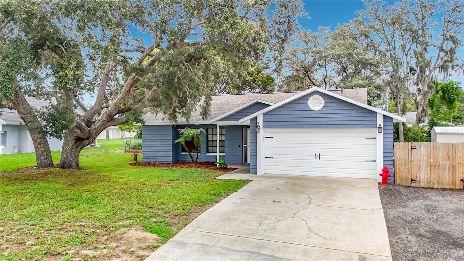 SPRING HILL - Residential
