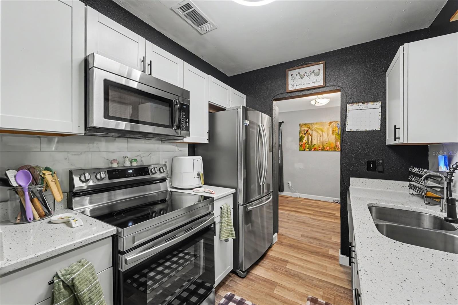 SPRING HILL - Residential