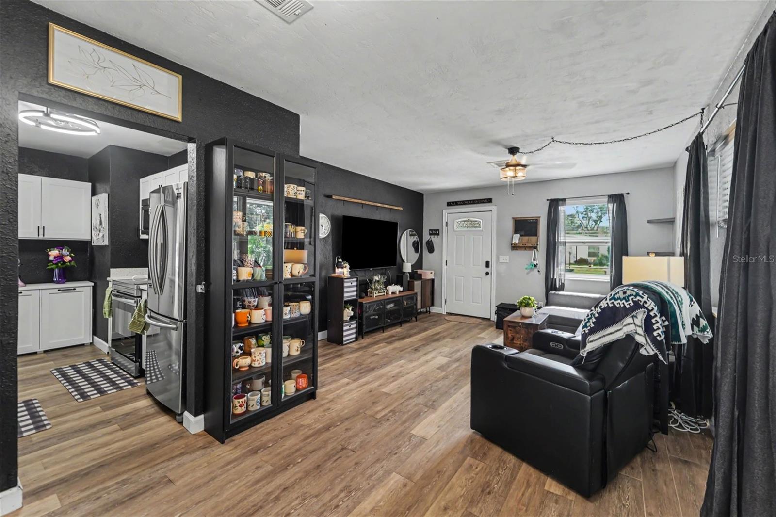 SPRING HILL - Residential