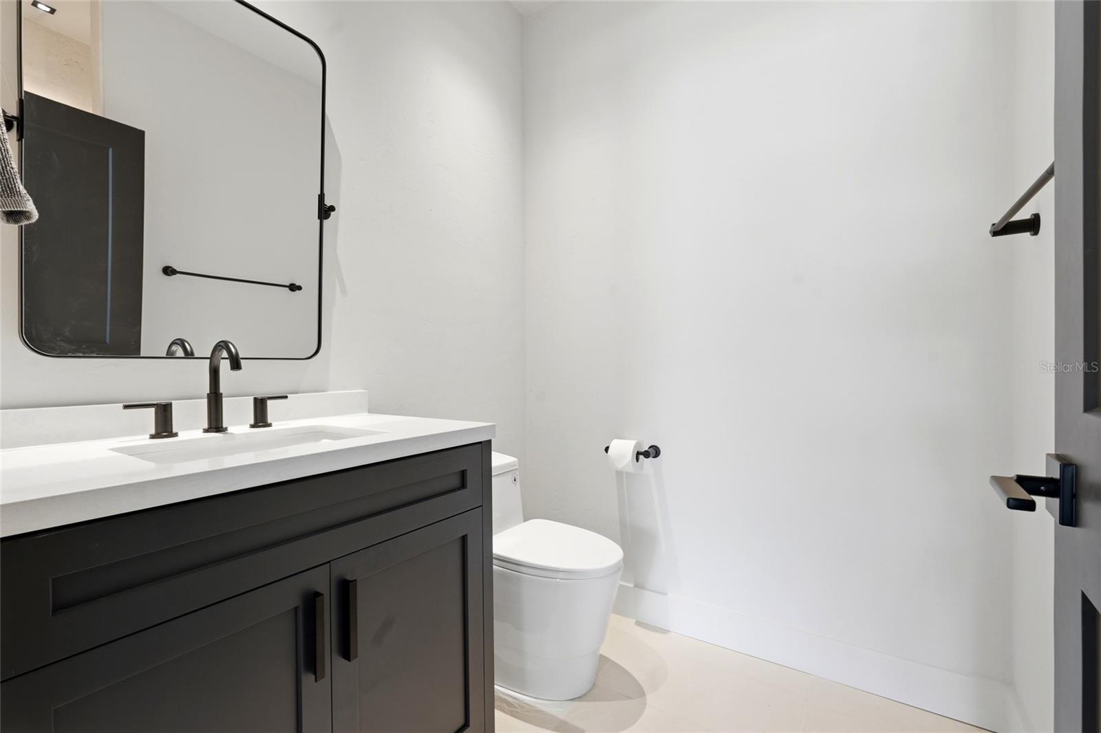 GLORIAS WAY - Residential