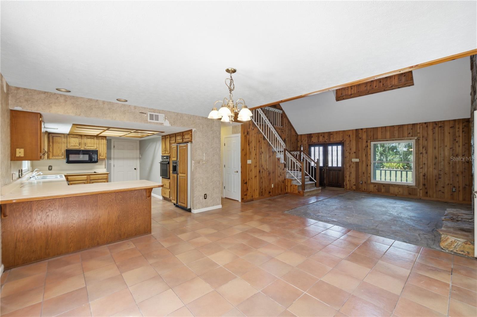 UNPLATTED - Residential