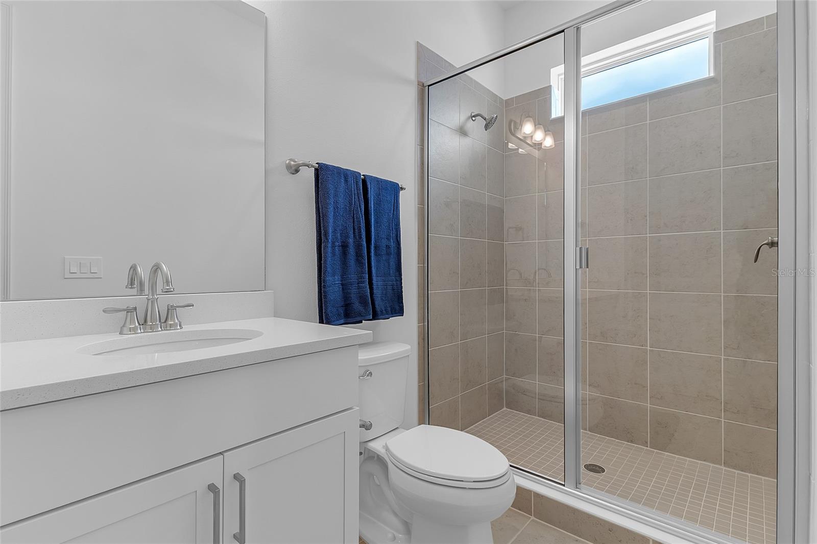 LAUREATE PK PH 2 PCL N-2 - Residential Lease