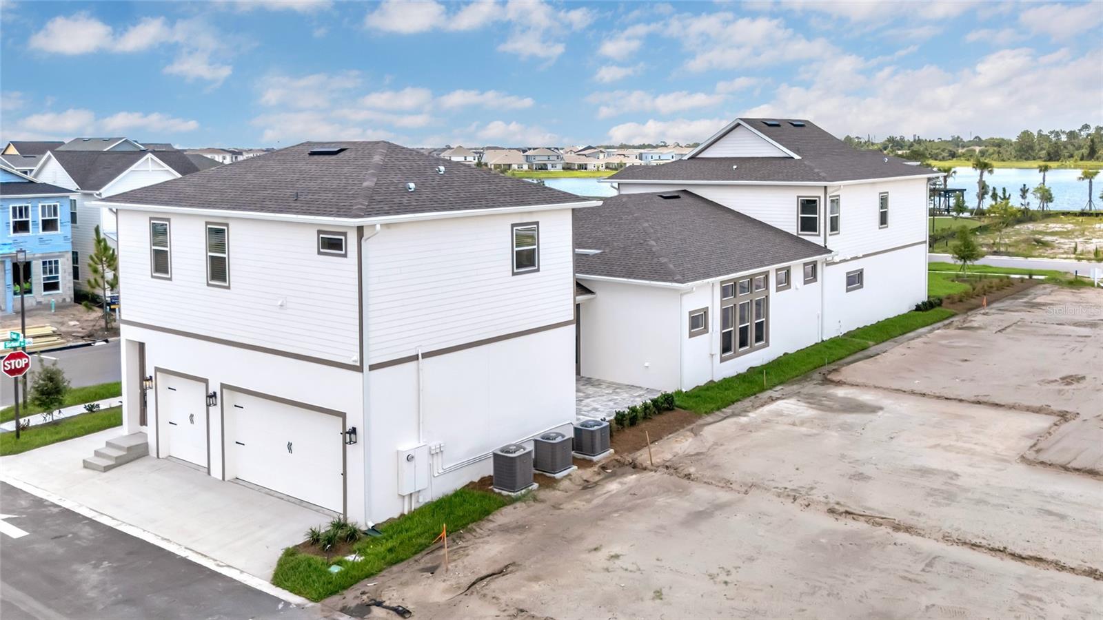 LAUREATE PK PH 2 PCL N-2 - Residential Lease