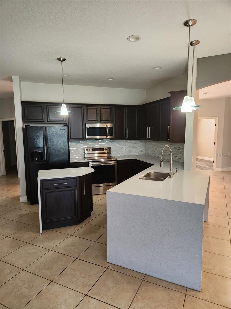 BELLALAGO PH 02N - Residential Lease