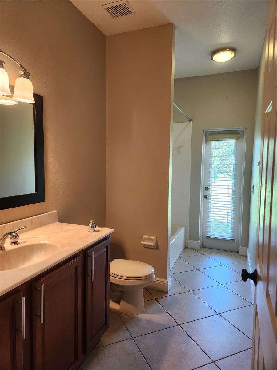 BELLALAGO PH 02N - Residential Lease