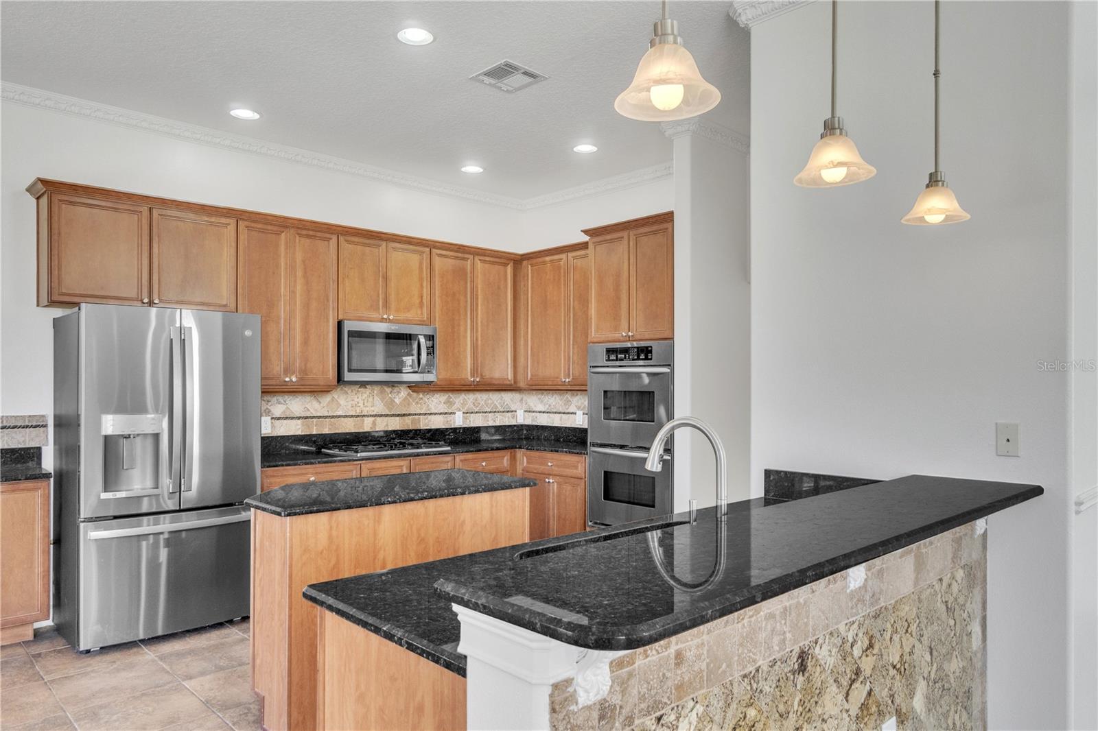 RESERVE AT BELMERE PH 03 51 01 - Residential Lease