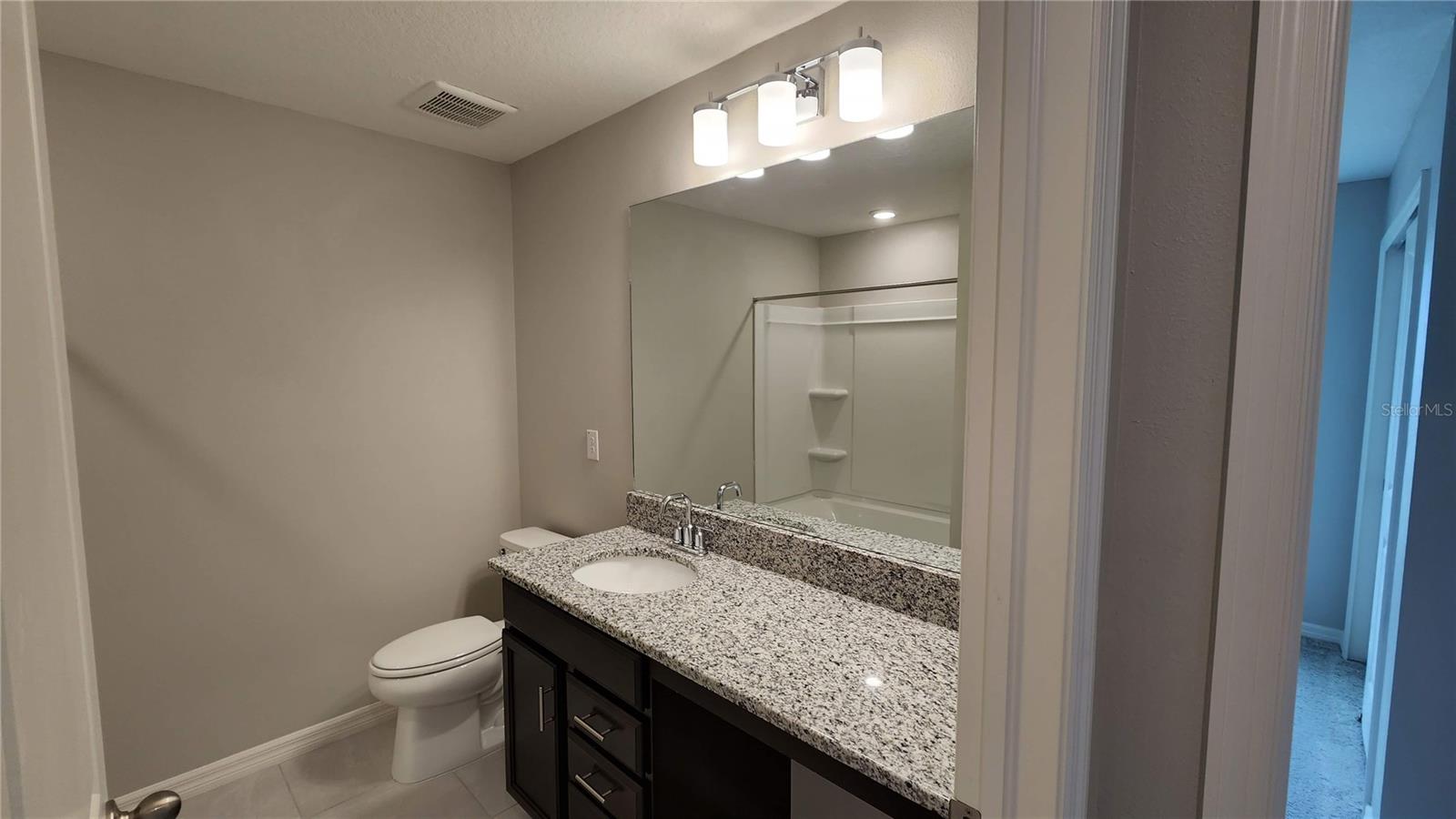 WILLIAMS POINTE - Residential